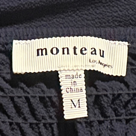 MONTEAU Navy Sleeveless Smocked Back Button Pullover Crop Blouse Top Women’s M - Picture 5 of 9